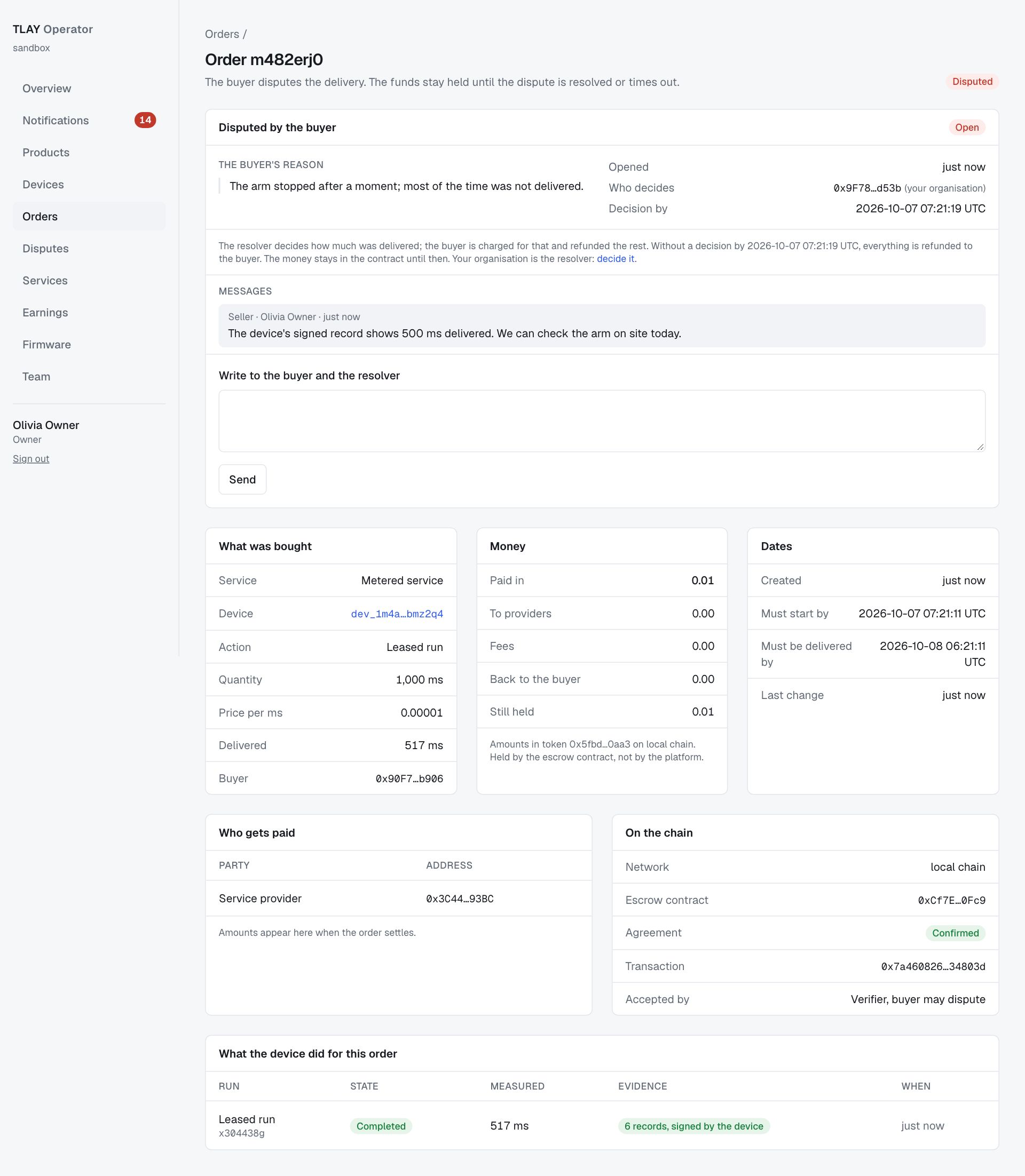Dispute card on the order page: the buyer's reason, who decides, the deadline, messages and a reply box, with the device-signed run log below
